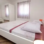 New Near Split, Trogir And Appartement
