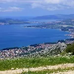 New Near Split, Trogir And Kaštela